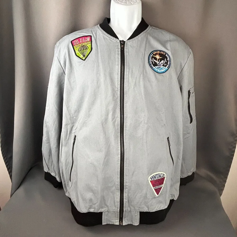 Hayden Los Angeles Gray Bomber Jacket Military Patches Size M NWT